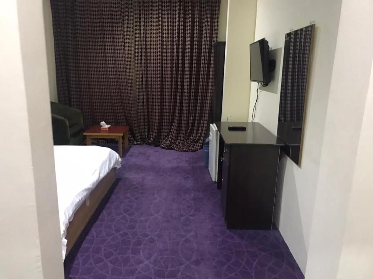 Al Aziziyah Hotel And Suites Chamis Muszajt Zewnętrze zdjęcie