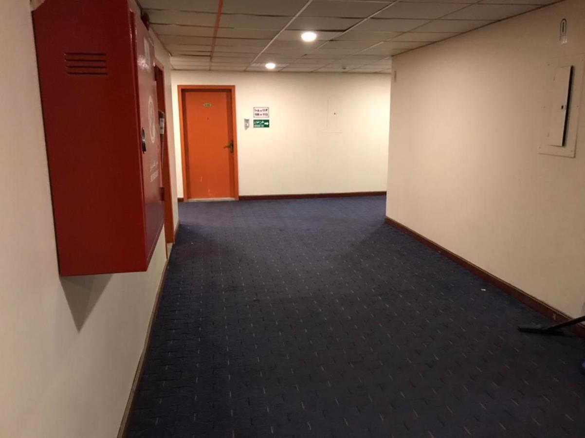 Al Aziziyah Hotel And Suites Chamis Muszajt Zewnętrze zdjęcie