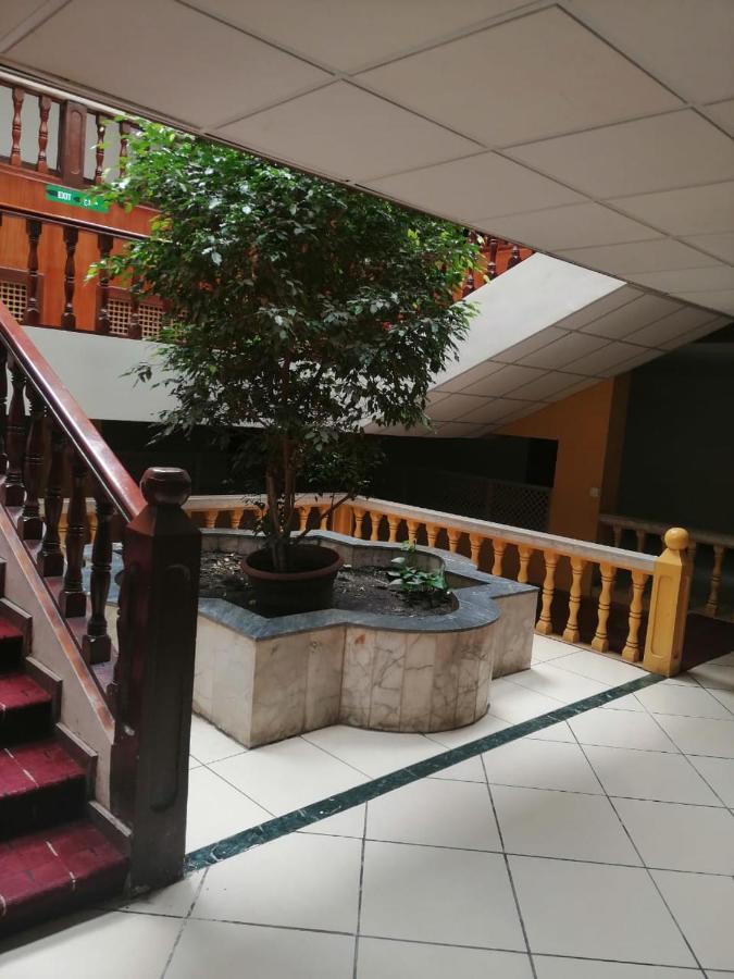 Al Aziziyah Hotel And Suites Chamis Muszajt Zewnętrze zdjęcie