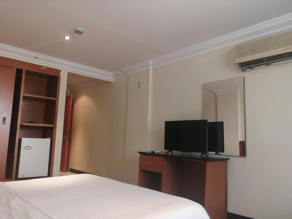 Al Aziziyah Hotel And Suites Chamis Muszajt Zewnętrze zdjęcie