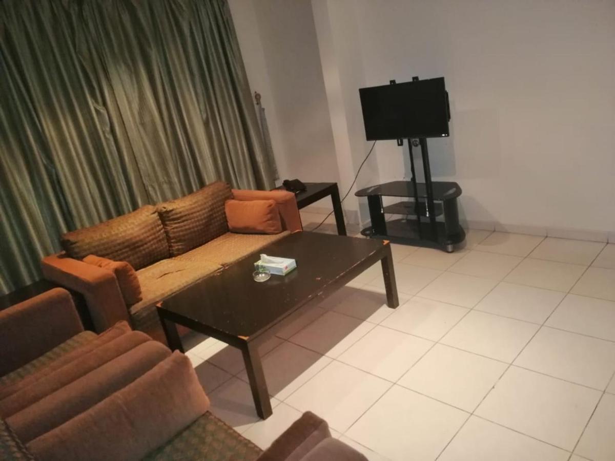 Al Aziziyah Hotel And Suites Chamis Muszajt Zewnętrze zdjęcie