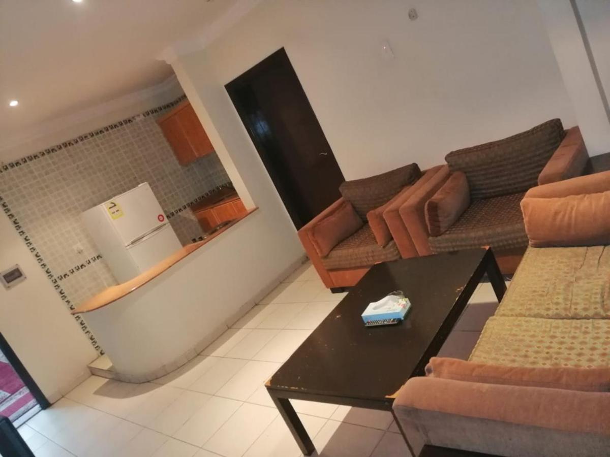 Al Aziziyah Hotel And Suites Chamis Muszajt Zewnętrze zdjęcie