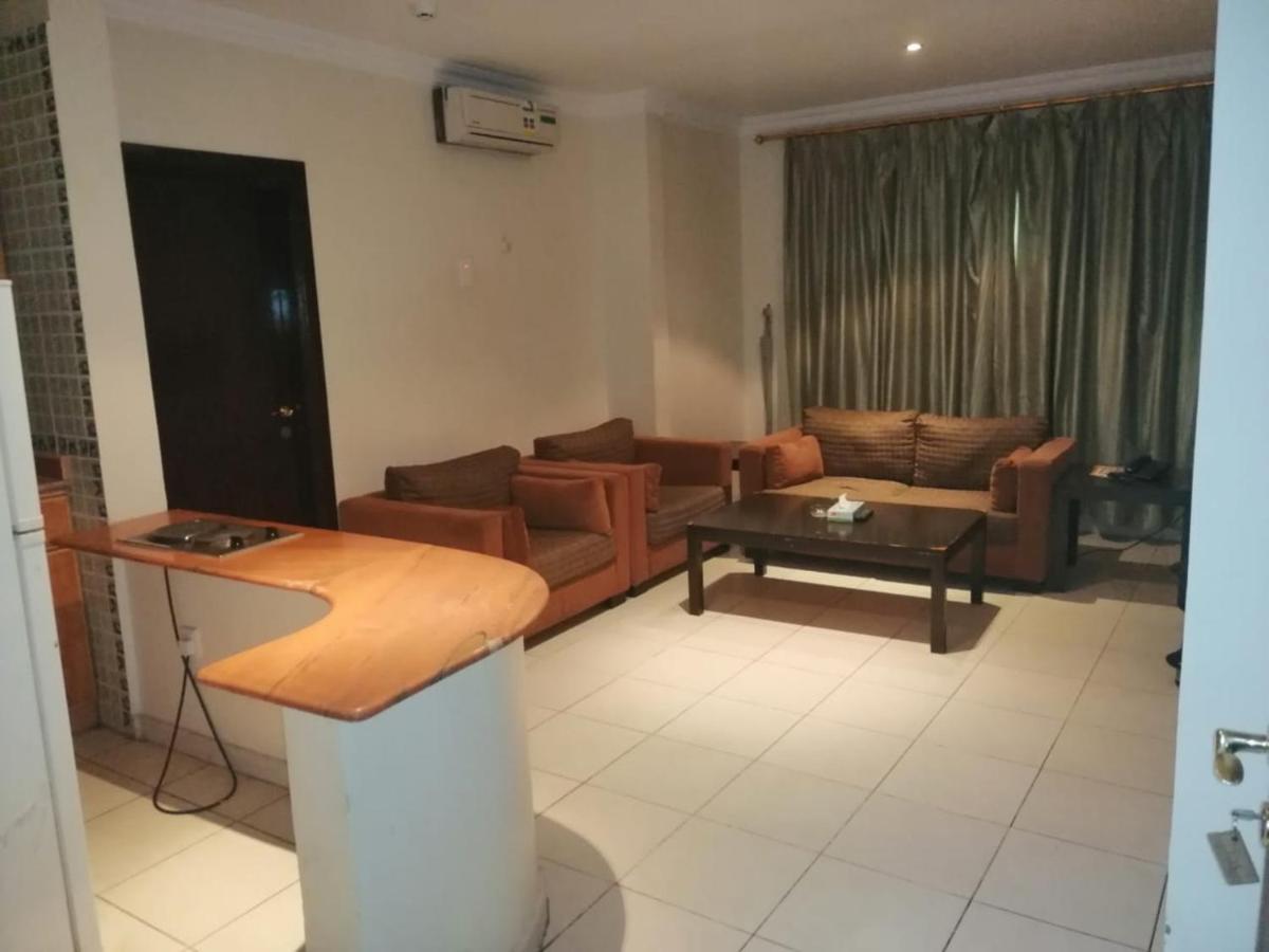 Al Aziziyah Hotel And Suites Chamis Muszajt Zewnętrze zdjęcie