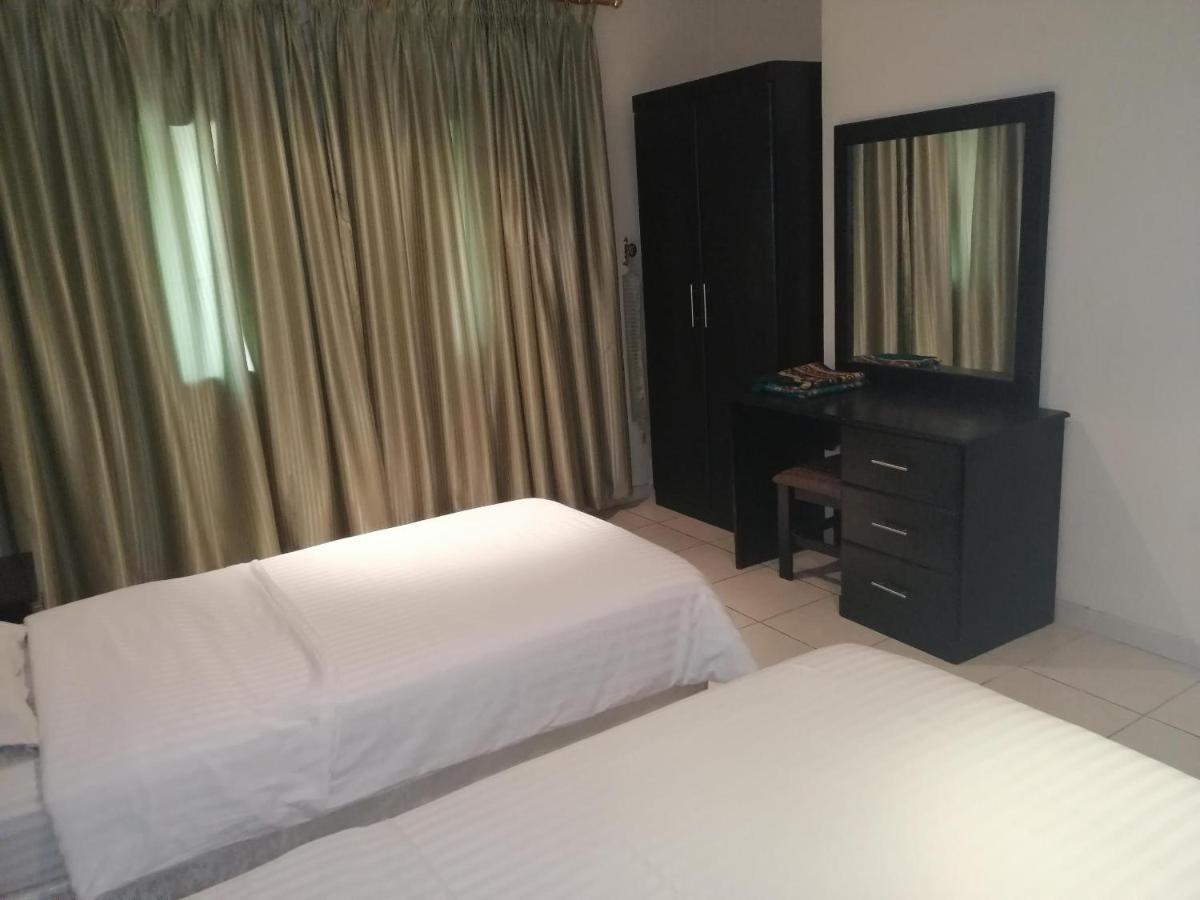 Al Aziziyah Hotel And Suites Chamis Muszajt Zewnętrze zdjęcie