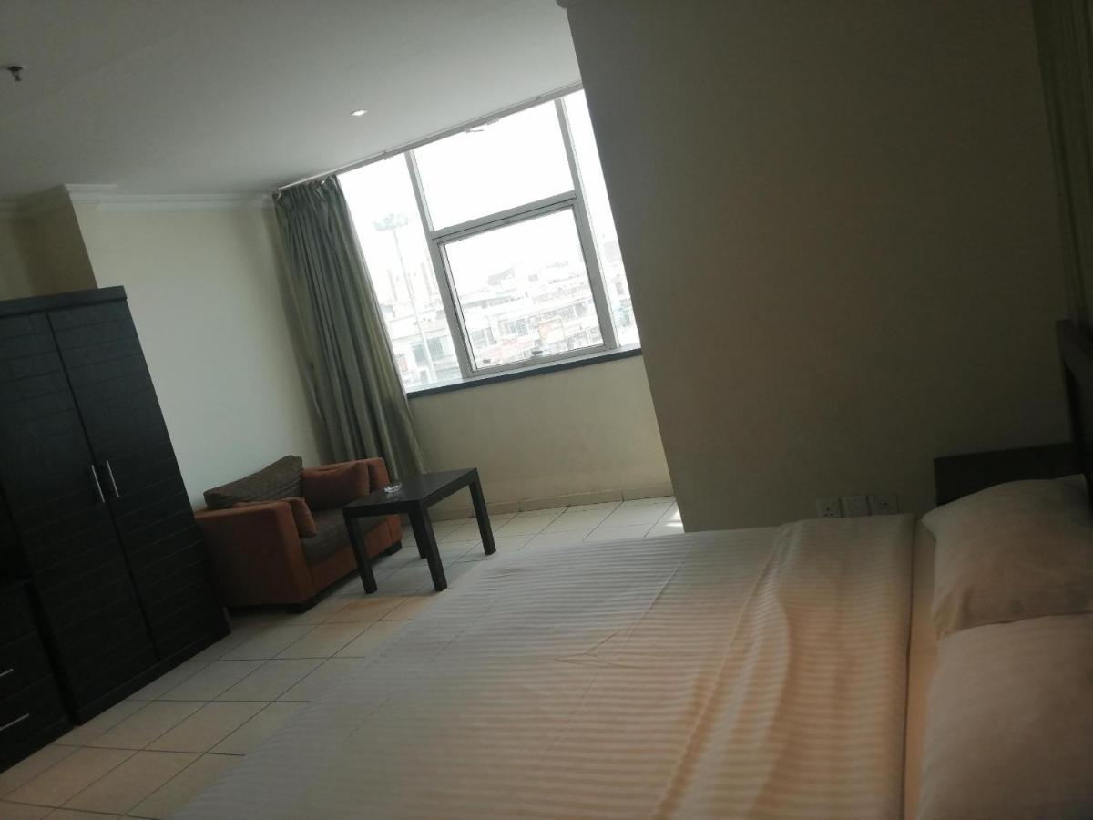 Al Aziziyah Hotel And Suites Chamis Muszajt Zewnętrze zdjęcie